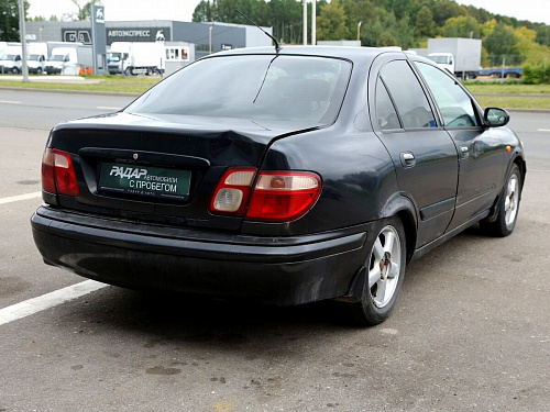 Nissan Almera