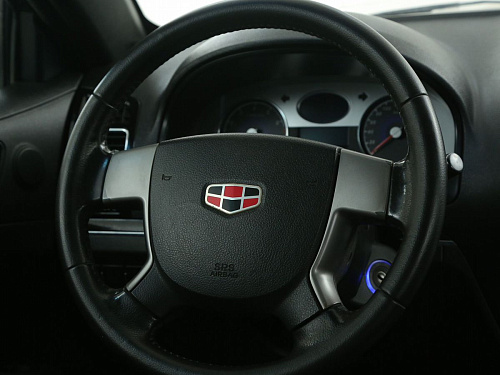 Geely Emgrand EC7