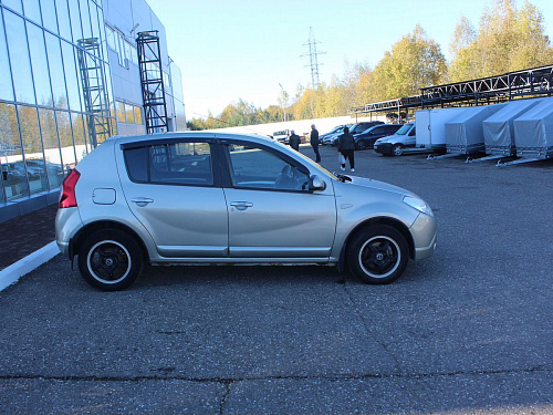 Renault Sandero