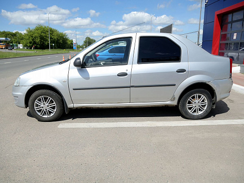 Renault Logan