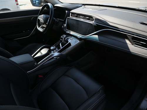 Geely Atlas Pro
