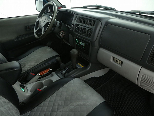Mitsubishi Montero Sport
